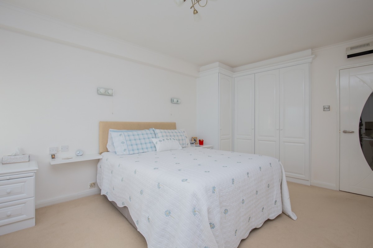 Shirley Towers Vane Hill Road Property for Sale in Torquay John Couch